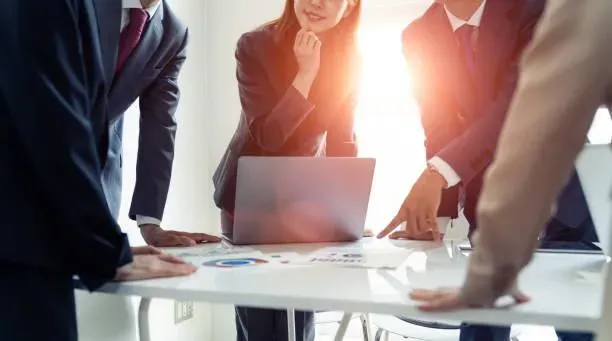 「新鮮人夢幻職業」大公開！TOP1男女都想做　作家、YouTuber全上榜