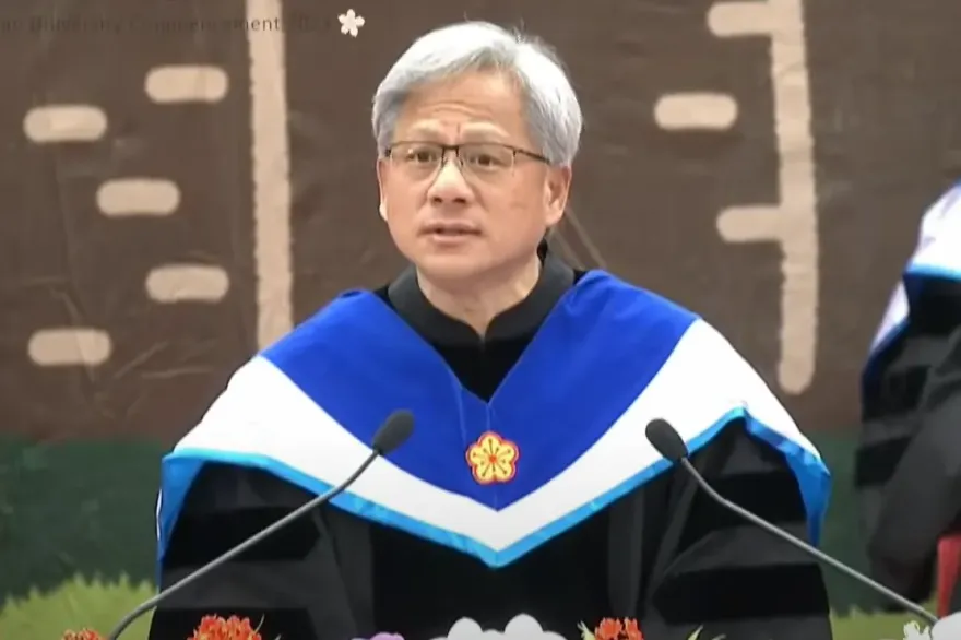 「張忠謀打給我！」黃仁勳曝兩人交情　輝達花30年成為晶片霸主