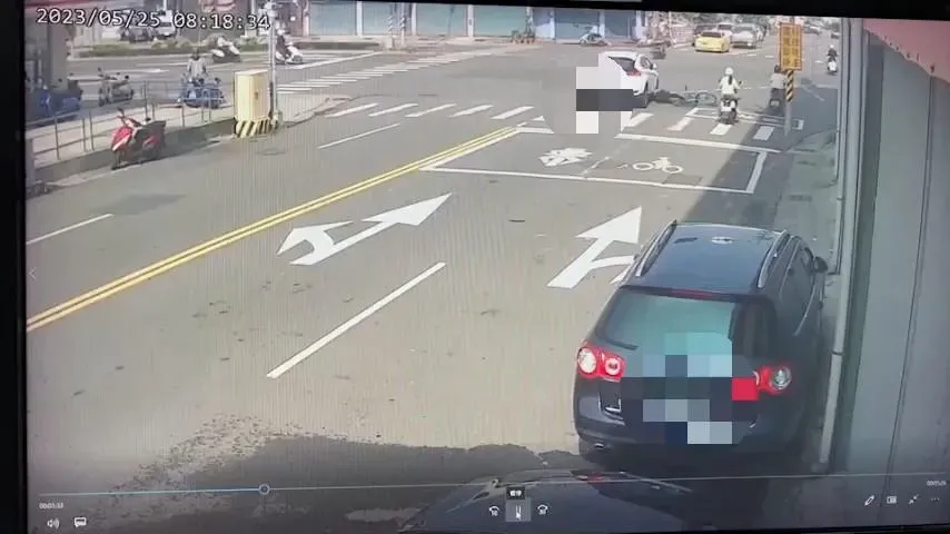 影/高雄婦騎單車鬼切險遭輾　她裝沒事離開恐挨告