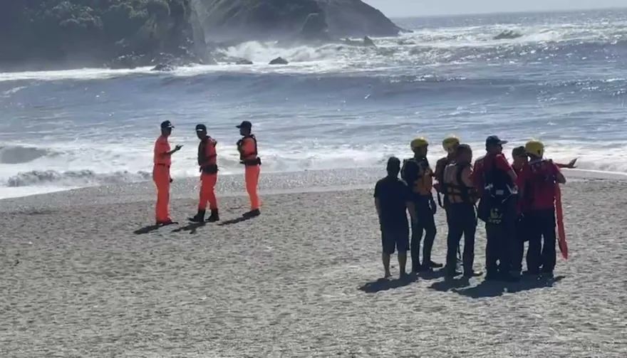 13歲少女「情人灣」踏浪生死未卜　約她出去的是25歲職業軍人