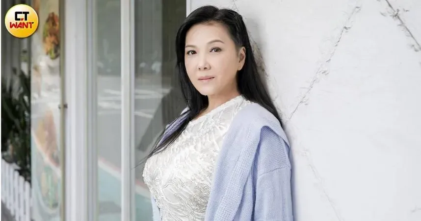 因《霹靂火》爆紅卻留遺憾！丁國琳認「對自己夠狠」才演活肖查某