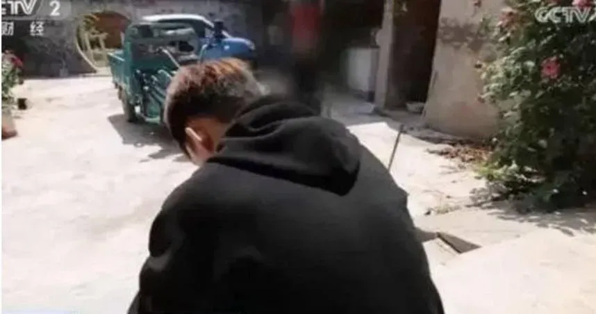 直播主求抖內！他春心蕩漾鈔票猛給　10天內敗光全家積蓄