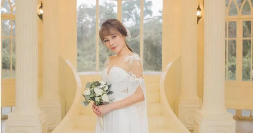 《星光》陳曼青低調完婚！甜嫁小7歲帥尪…好友曝光絕美婚紗照