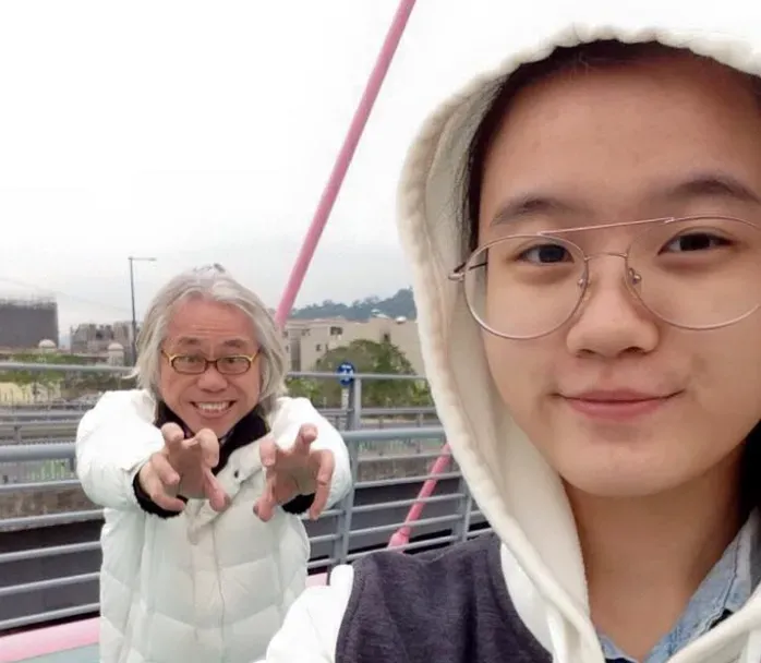 李坤城兒12字再戰林靖恩！突預告「週末爆內幕」遭網勸：尊重亡父