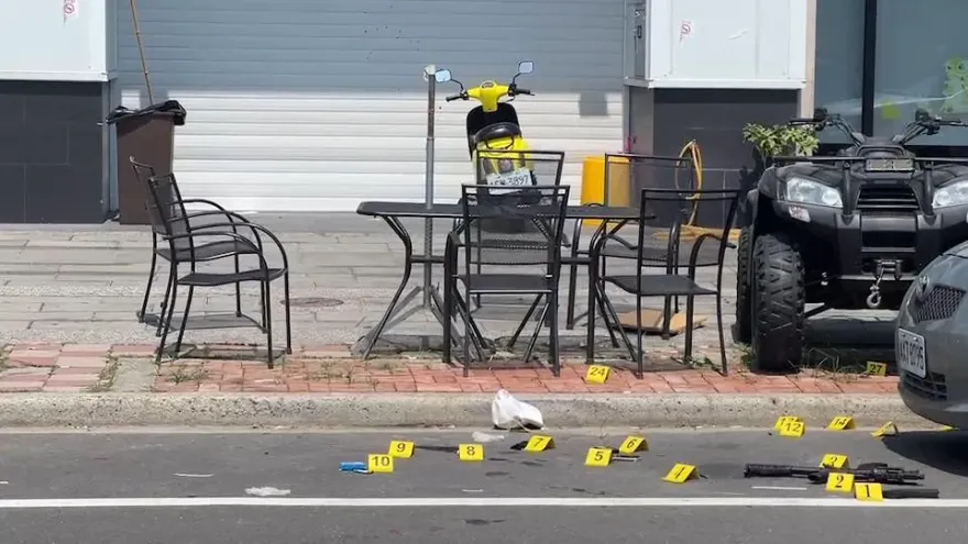 快訊/台南警匪駁火！男步槍掃射水產店　遭警轟3槍中彈送醫