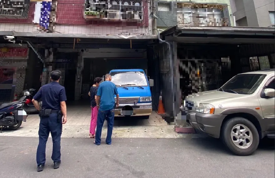 新北媽酗酒不爽女兒唸！竟爬5樓頂墜落　先砸遮雨棚再摔貨車落地…無生命危險