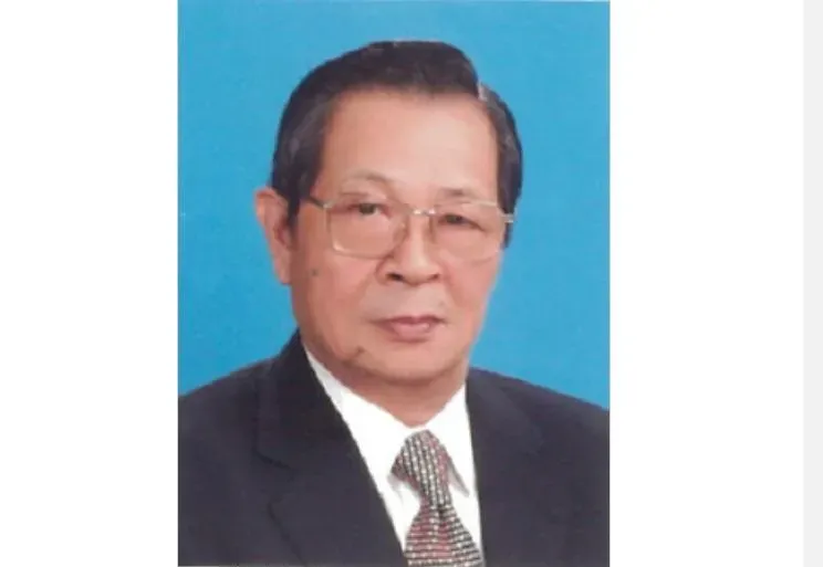 快訊/總統府資政顏志發被控性騷喊告　突發聲明撤告、已請辭資政