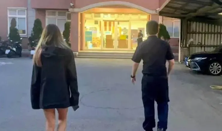 台15線熱褲飆妹找到了！口罩遮車牌競速遭po網　3人警局報到