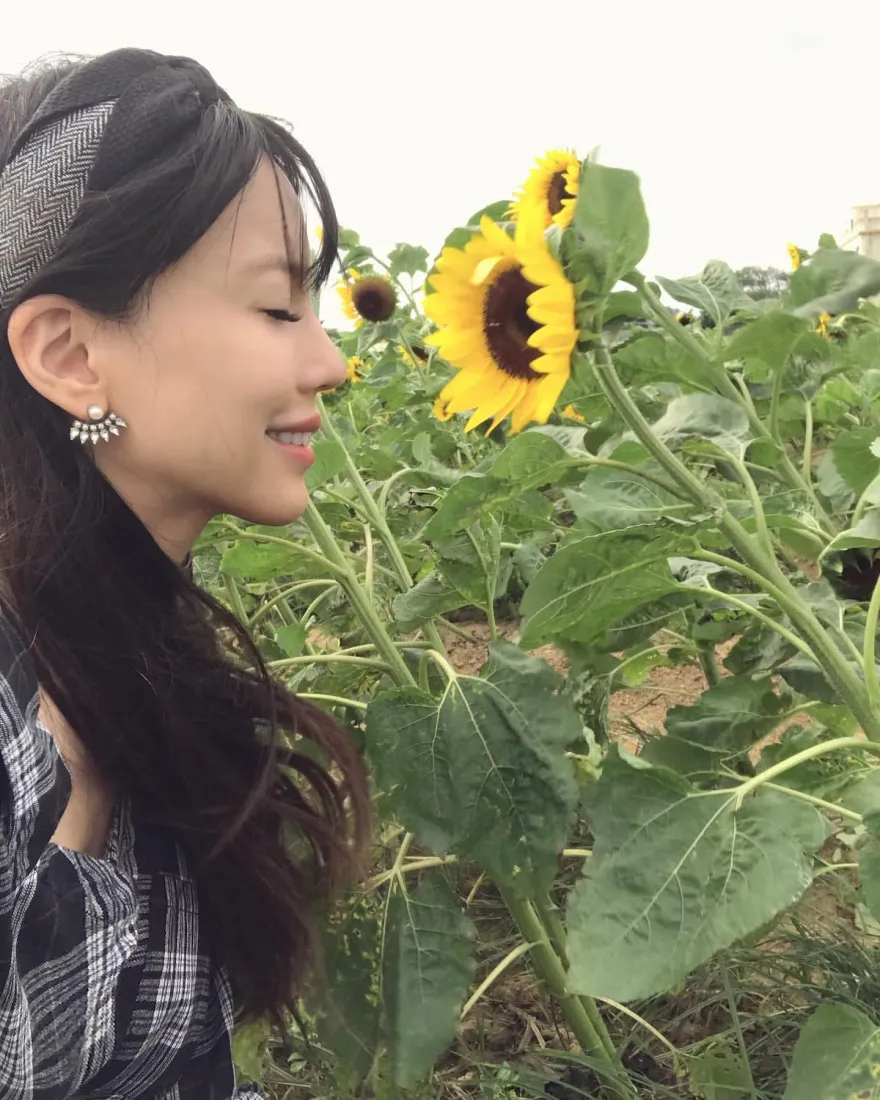 蕾神發聲了！李靚蕾首談低潮心境　曝美國官司贏了「想大哭」