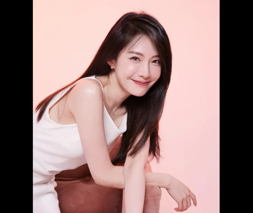 侯友宜還不跟他和解？鄉民女神都看不下去了　克萊兒「懊嘟嘟」脫口這一句