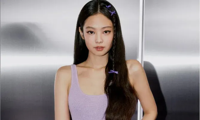 逼迫接演18禁美劇？Jennie「多人運動舞」遭狠批…YG拒背鍋：本人親自決定