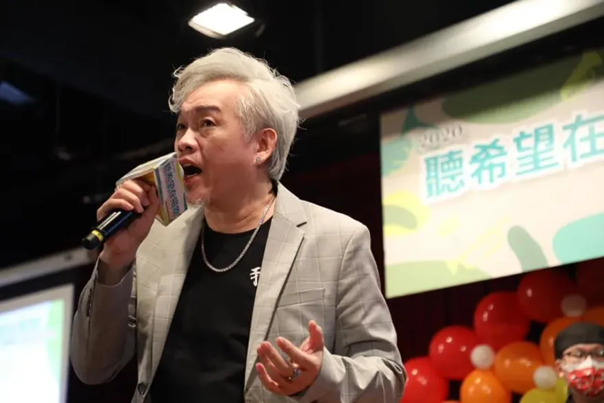 遭積欠200萬！康康無預警點名1男星…開嗆：欠錢還敢來