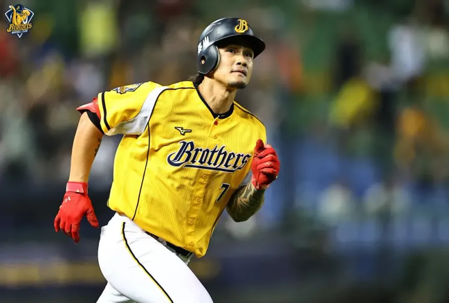 影/英雄命！代打追平三分砲+延長賽再見轟　張志豪奪MVP強忍淚水謝酸民