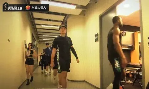 「隔空襲臀」喊真香！曾祥鈞不雅舉動惹議公開致歉　啦啦隊正妹回應這樣說