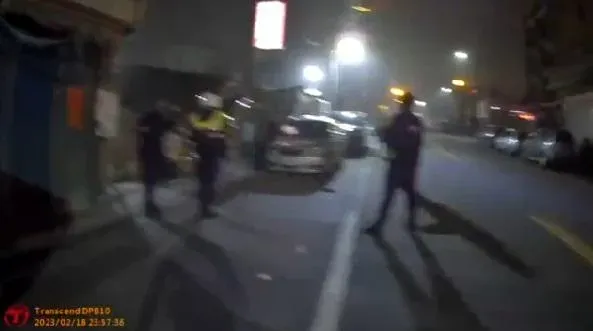 PLAY ONE啊！醉男打球報隊被忽視「拿刀追砍少年」　下場慘了