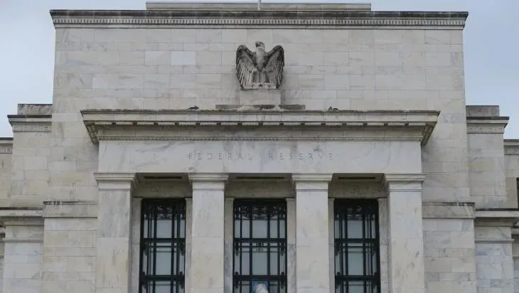 美聯準會本月不升息！利率連10升後觀望　暗示下半年升息2碼