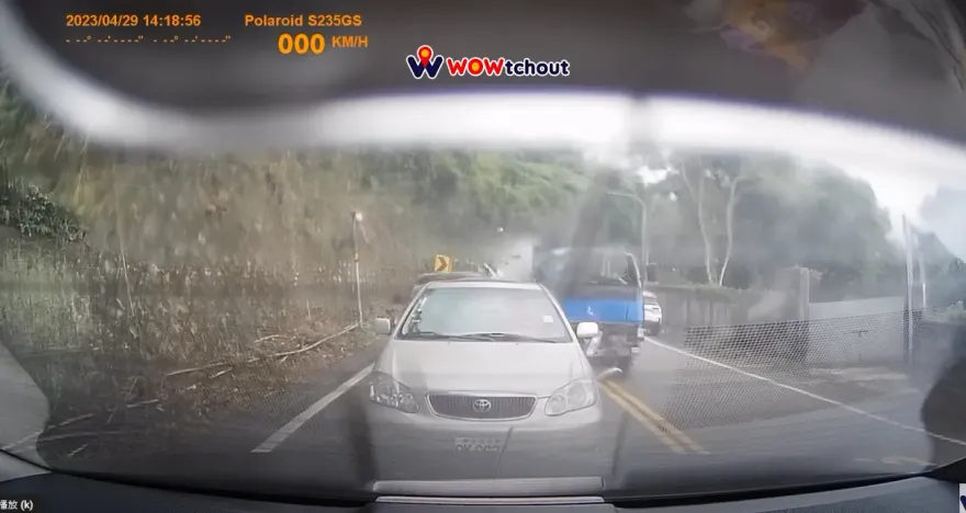 影/追撞畫面曝！這家人「天旋地轉」　妻小慘叫、勇父反應被讚爆