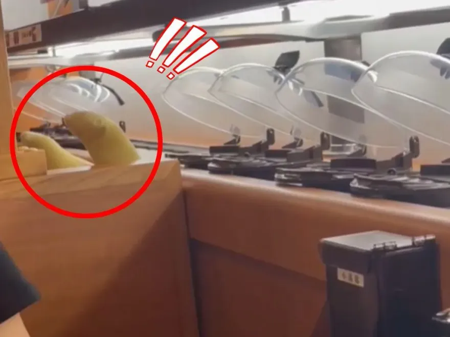 噁爆！他「腳丫放迴轉壽司軌道」　隔壁桌怒：家長不管嗎
