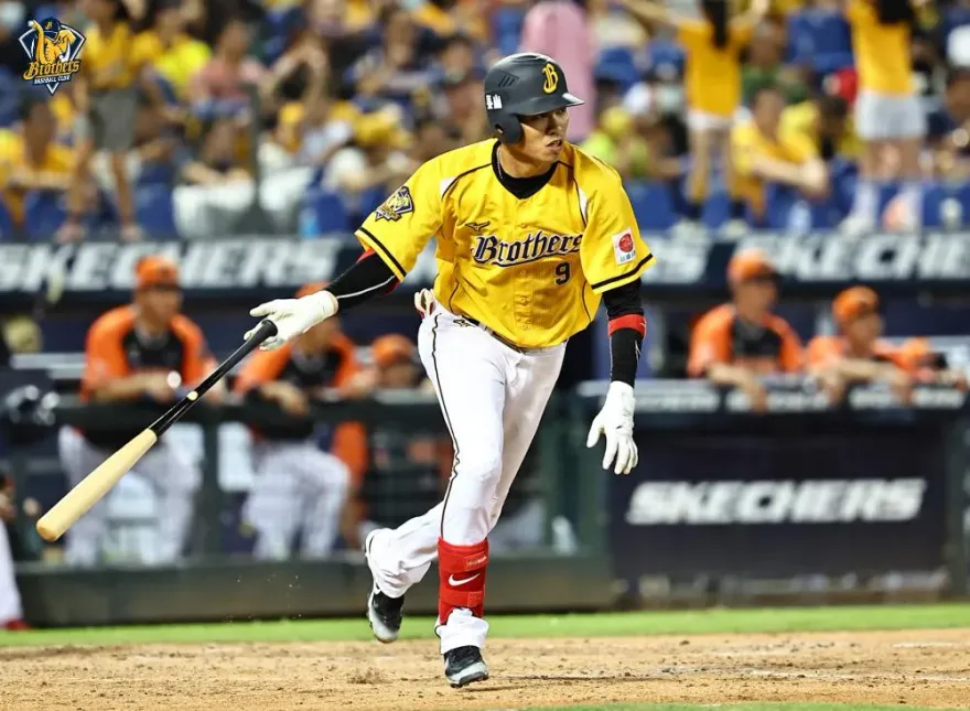 影/王威晨最頂滿貫砲！中信兄弟逆轉勝　統一獅魔術數字熄滅