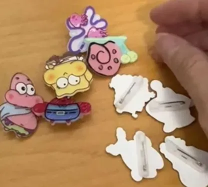 影/幫孩子網購「卡通髮夾」誤踩地雷　媽瞧背面怒罵：插在頭上？