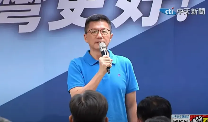 影/侯友宜幕僚鞠躬喊「3個抱歉」　張其強承認：市府團隊跟不上腳步