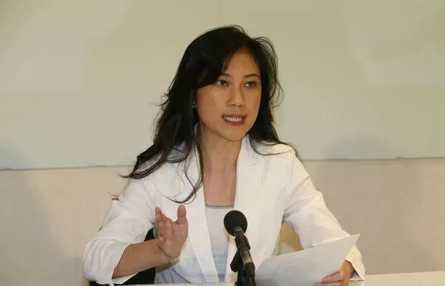 「聖母峰」谷辣斯　不倫+酒駕+濫用法扶！網：只有民進黨會重用