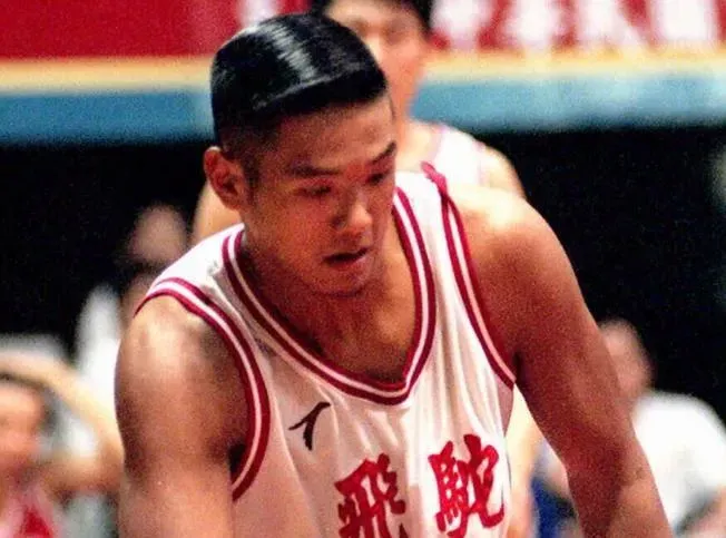 陳建州當年籃球實力有多強？網狂讚：台灣巴克利