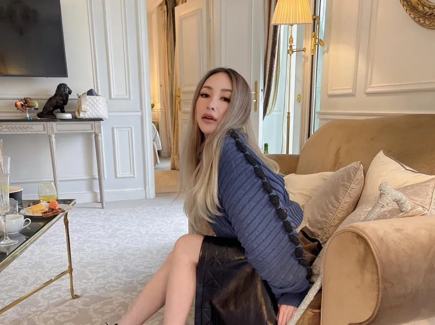 蕭亞軒直播喊「我不是騙子！」吐神隱1年多內情　公布感情狀況「非單身」