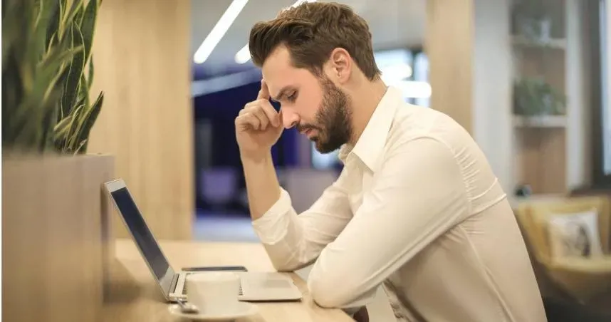 買不起房不敢生孩！38歲公務員哀怨「努力13年發現自己好窮」引爭議