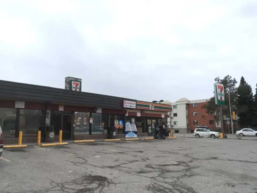 上班族嘴饞別再吃零食！營養師推「3食物」　便利商店就買的到