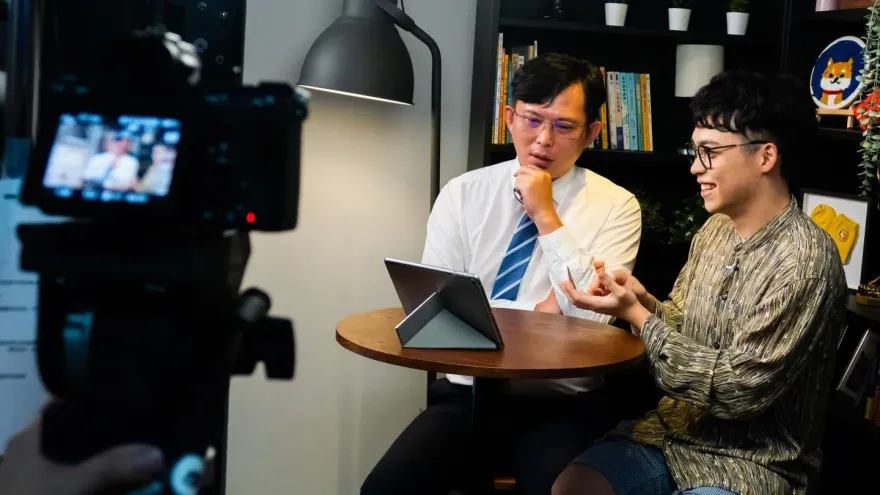 黃國昌人設翻車！昔怒批「大咖議員撐腰違建」新聞被挖出　周玉蔻一句話嗆爆