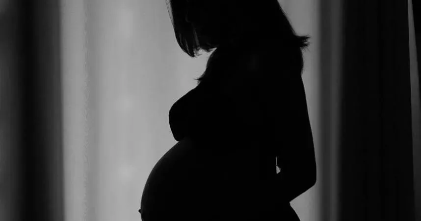 搞大女恩客肚子！男公關竟「殺嬰焚屍」　同行揭兩人黑歷史