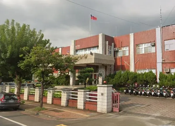 霧峰警除草中暑昏倒！命危搶救36hrs今晨拔管　同事長官哀慟