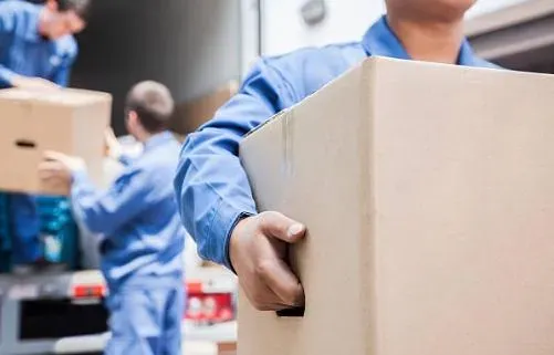 塗鴉、撒鹽、踹門吼！新莊社區毒瘤7成鄰居要她搬　法院判遷