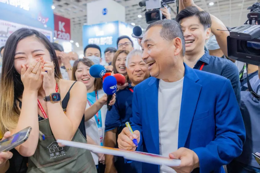 影/柯文哲酸沒準備好「要讀書讀很久」　侯友宜反嗆：記得看憲法教科書