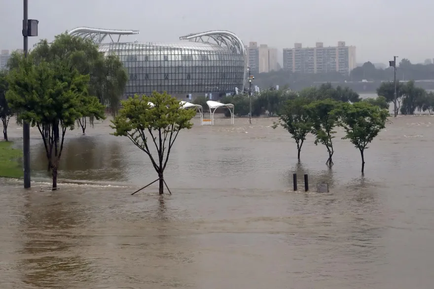 南韓連日遭「雨彈攻擊」！首爾逾4000多戶停電　上千居民緊急撤離家園