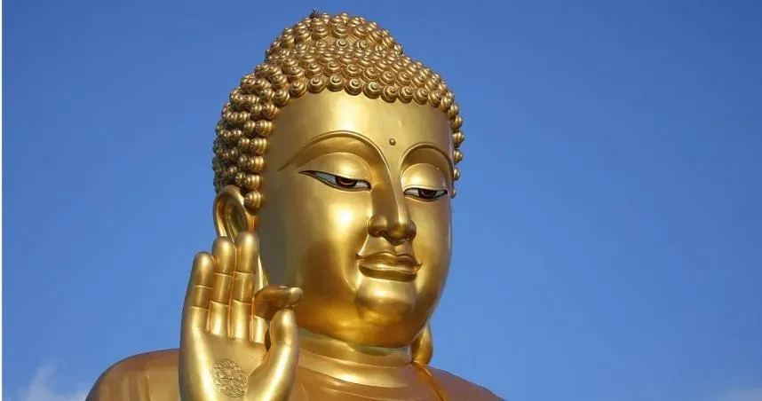 偷功德箱死不認罪！男辯「問過菩薩才拿錢」：祂跟我比了OK