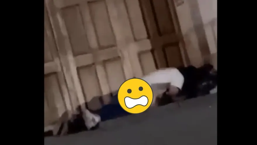 褻瀆神明！情侶教堂門口「活春宮」激情摩擦全錄下