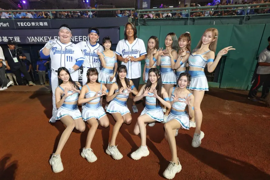 影/韓哥開球！妻管嚴不敢靠近啦啦隊女孩　透露台灣一優勢「超適合拍玩命關頭」
