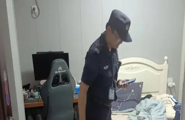 鄰居家門大開3天熱心民眾急報警　事後得知對方「沒有關門的習慣」超傻眼