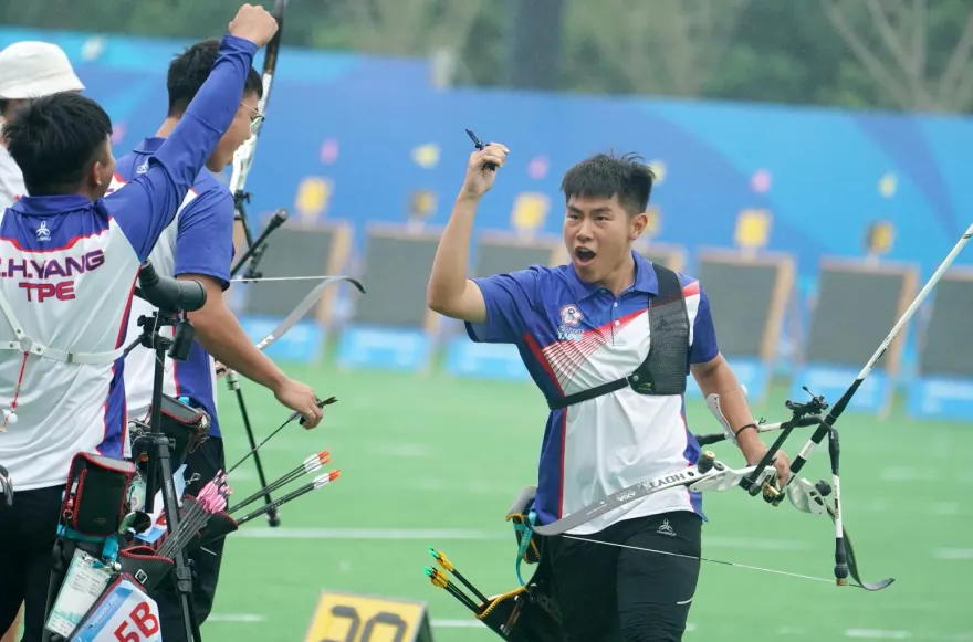 世大運/中華隊首面獎牌出爐！反曲弓男團晉15日金牌戰　尬最強南韓