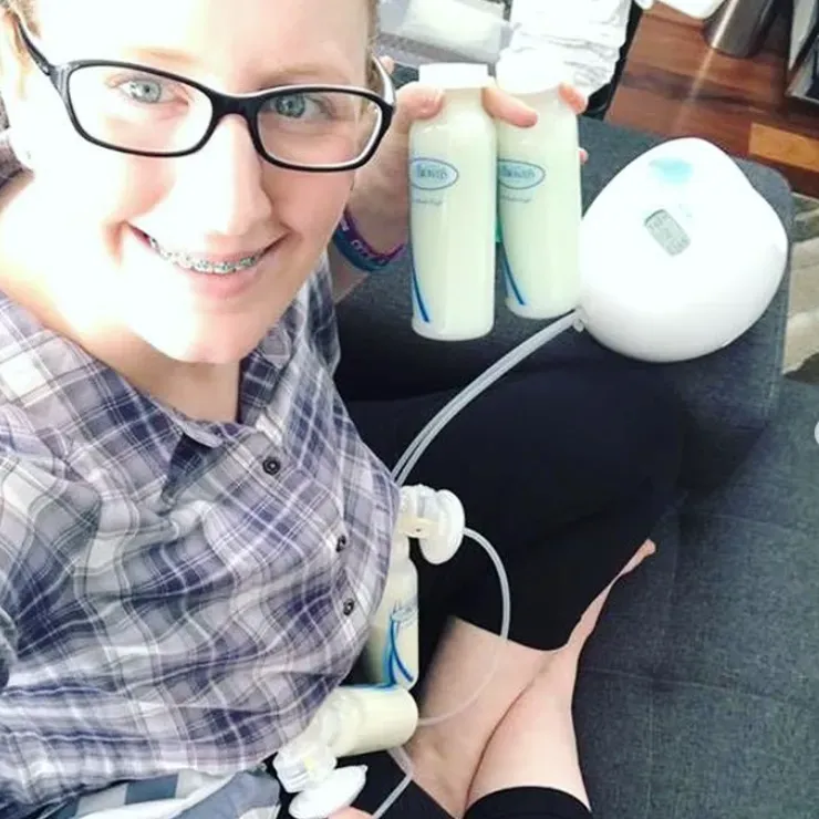 3寶媽「每天泌乳5.6公升」！　4年慨捐1600公升登金氏世界紀錄