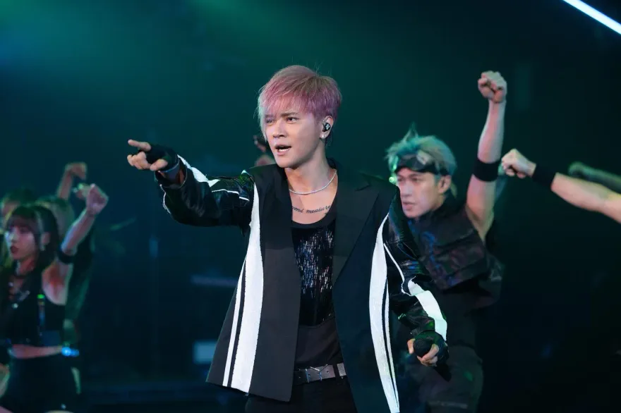 羅志祥攻蛋親自操刀演出細節　媽媽現身後台替他加油