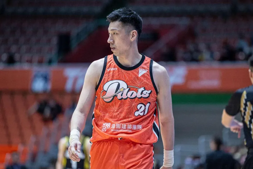 4年換4隊？成力煥成自由球員　談未來動向：不排除任何可能