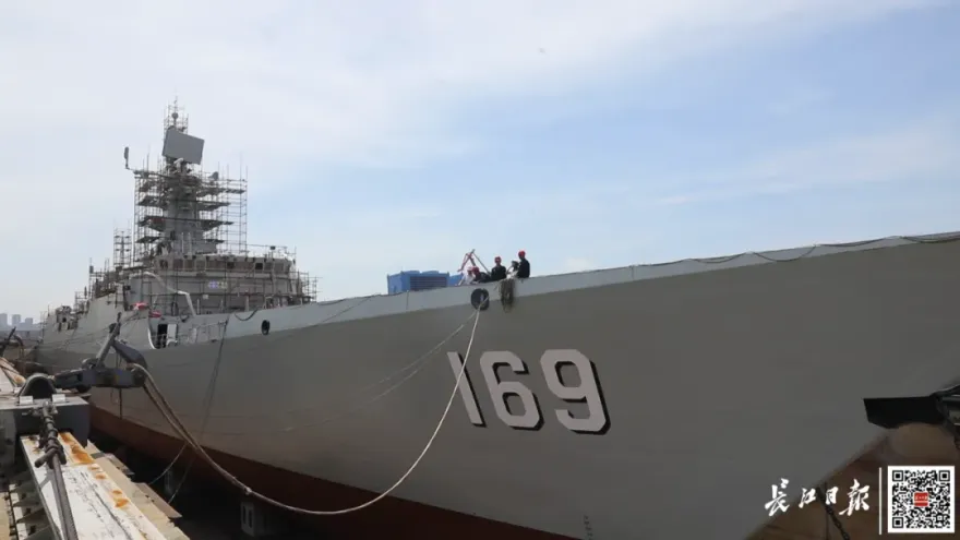 服役近20年！曾一天逼退40餘艘海盜船　南海艦隊主力「武漢艦」進廠改裝