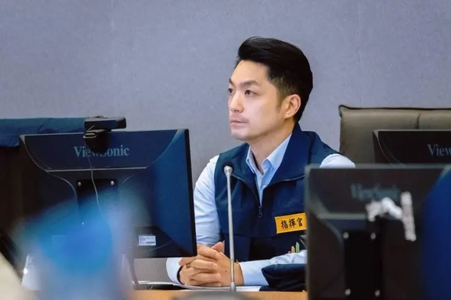 海葵颱風/台北沒颱風假　網友灌爆蔣萬安臉書「風大到快被吹走」