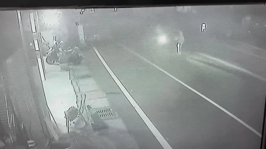 影/彰化女子穿越馬路遭撞飛！騎士摔車重傷不治　駭人影像曝