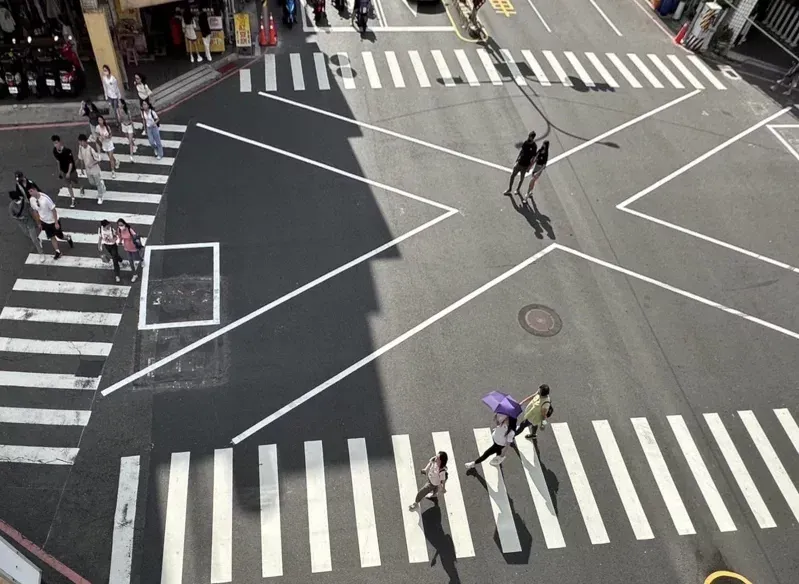 比照酒駕累犯！台南將公布「不禮讓行人」駕駛照片　即日起執行