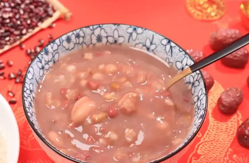 婚禮前夕突被女方提分手　男方怒要求返還所有禮品「連八寶粥也要」