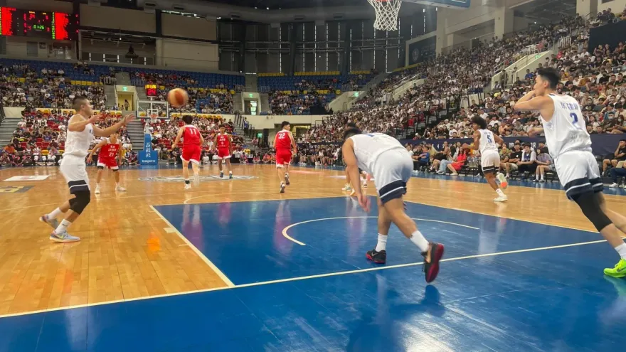 快訊/瓊斯盃中華白打瘋了！「賀氏兄弟」接連得分轟傻日本